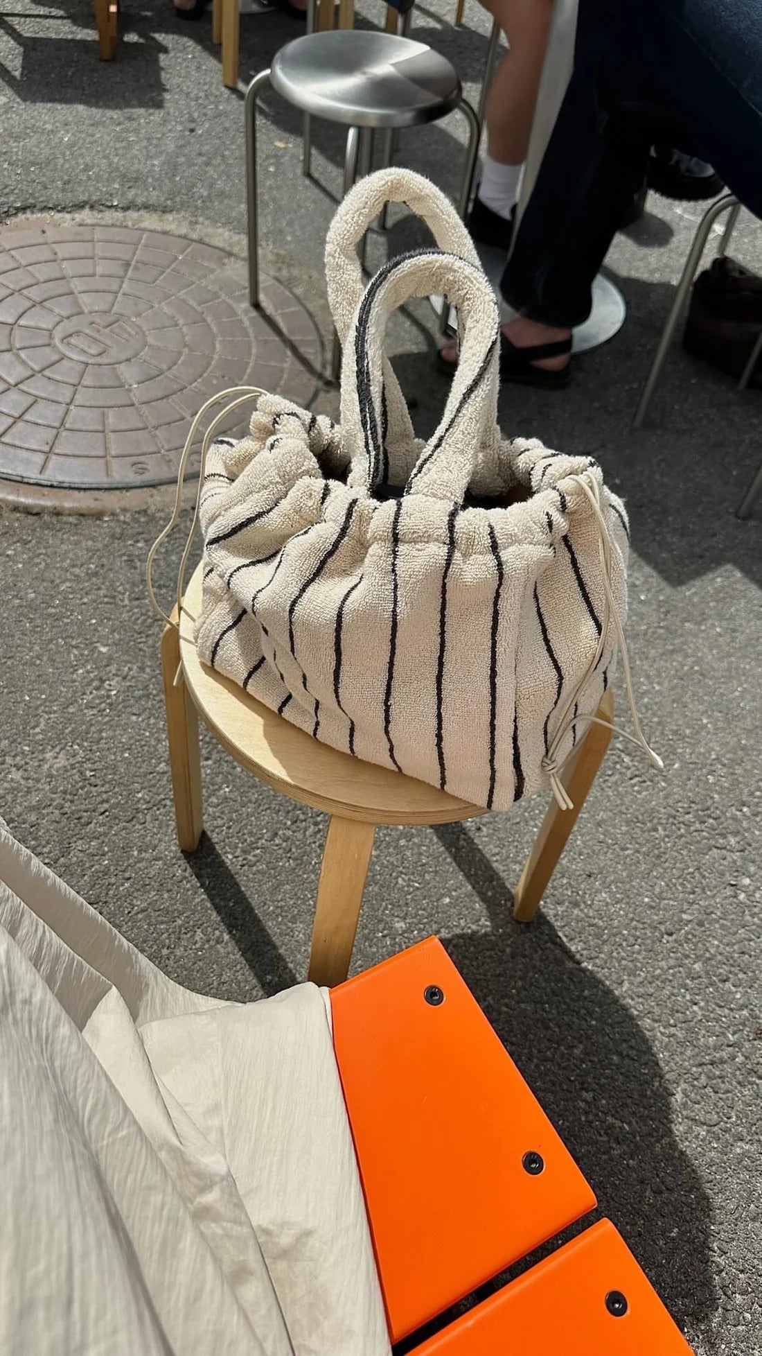 Bongusta Naram Handbag Small | Creme & Ink
