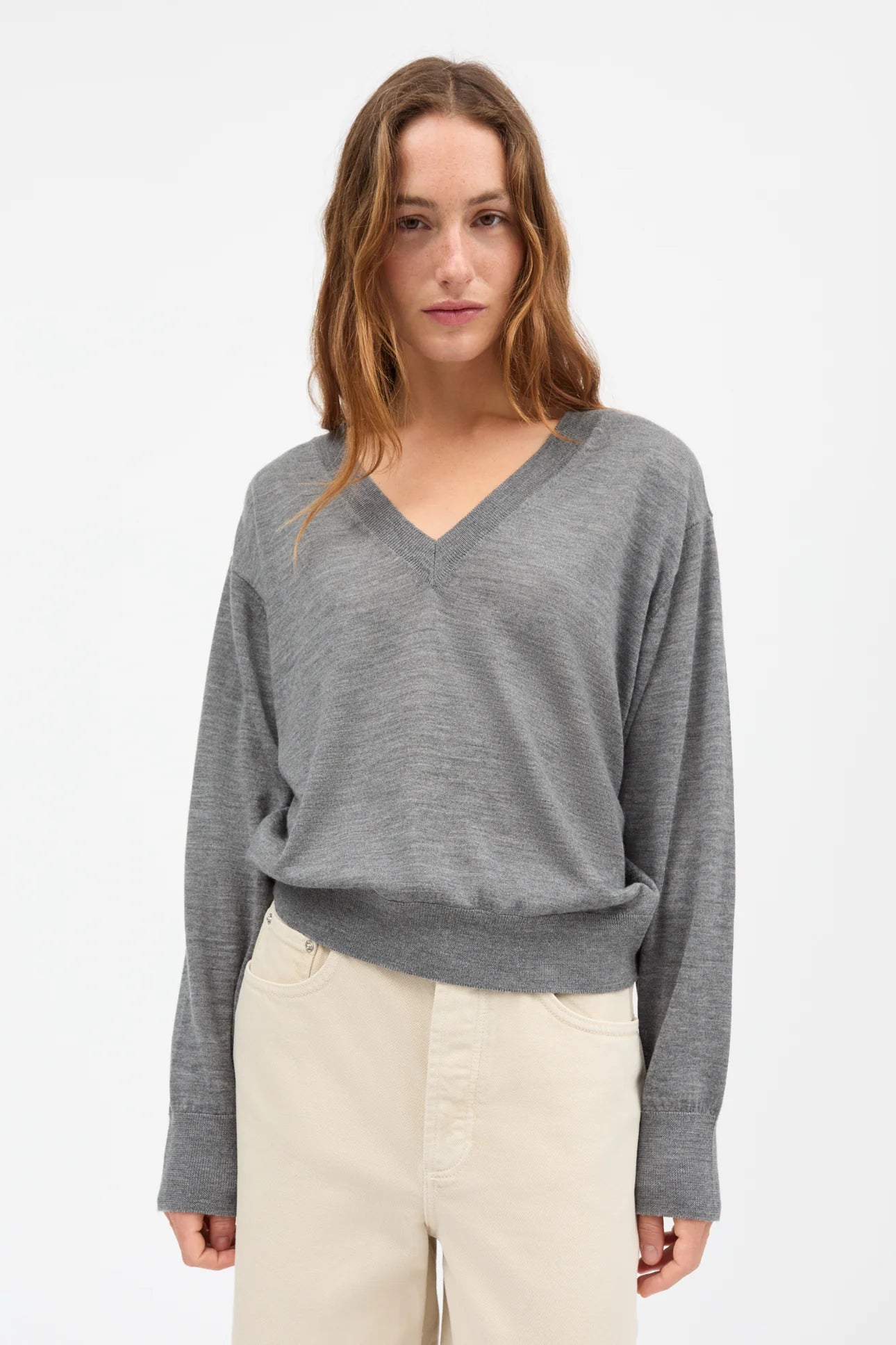 Skall Studio Amethyst V-neck Jumper | Grey Melange
