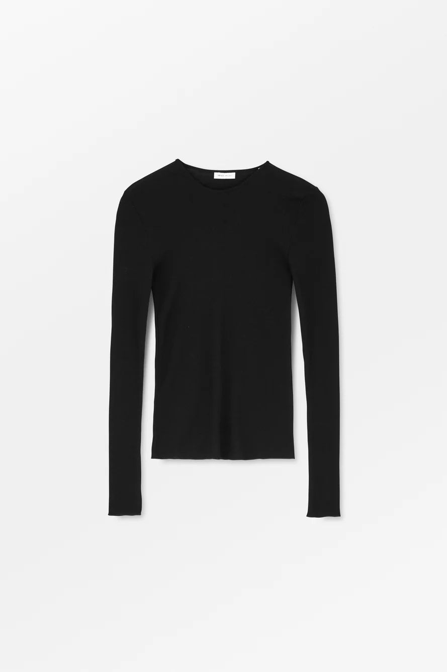 Skall Studio Amy O-neck Blouse | Black
