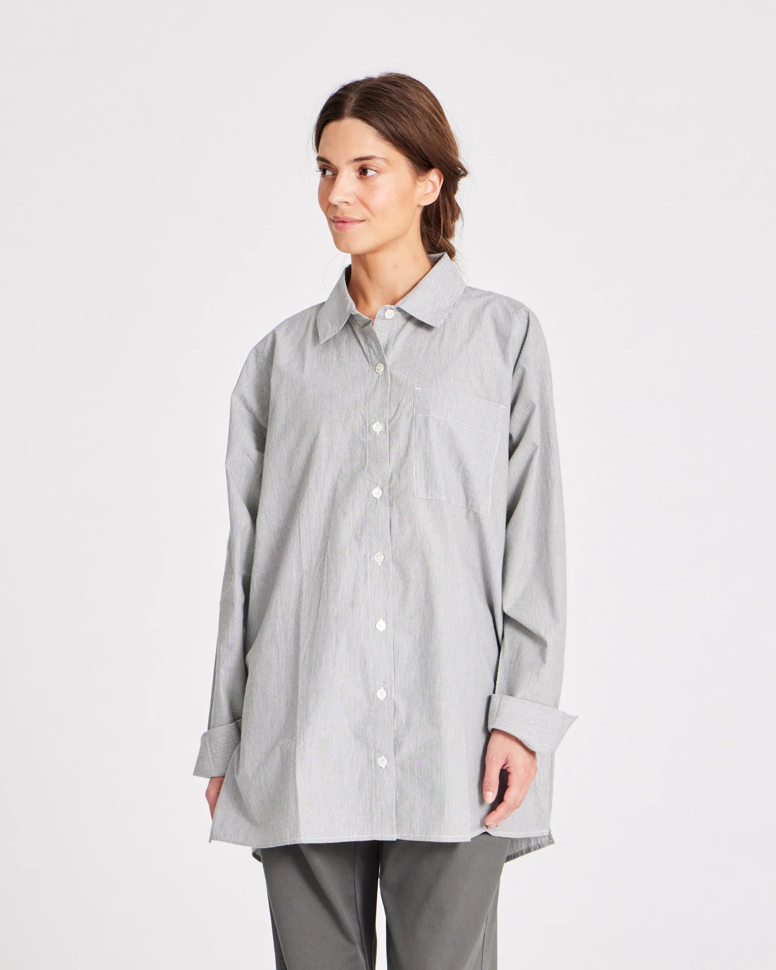 GAI+LISVA Bella Raglan Long Shirt | Dark Grey/Ecru Stripe
