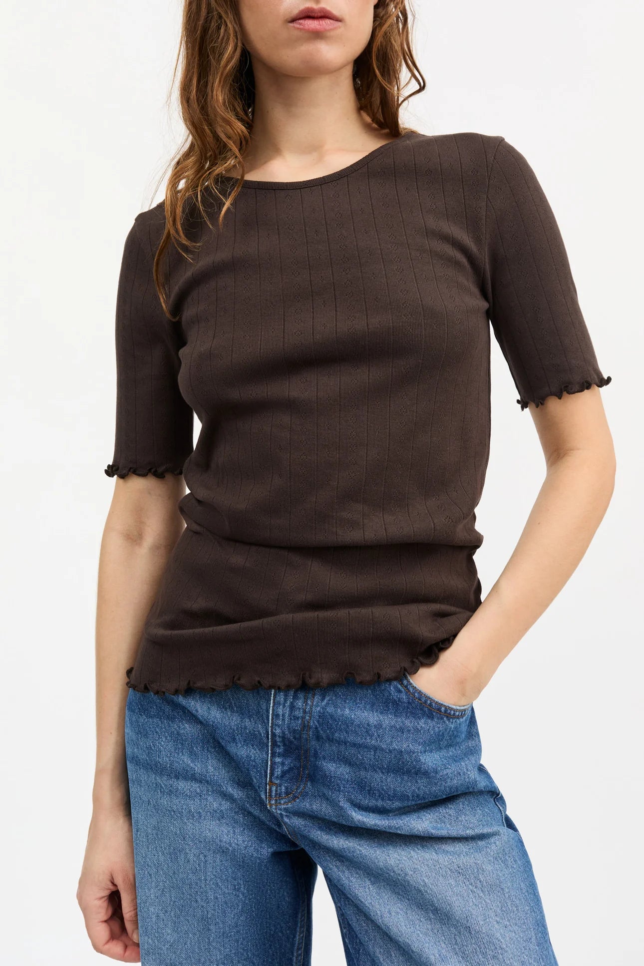 Skall Studio Edie Tee | Dark brown