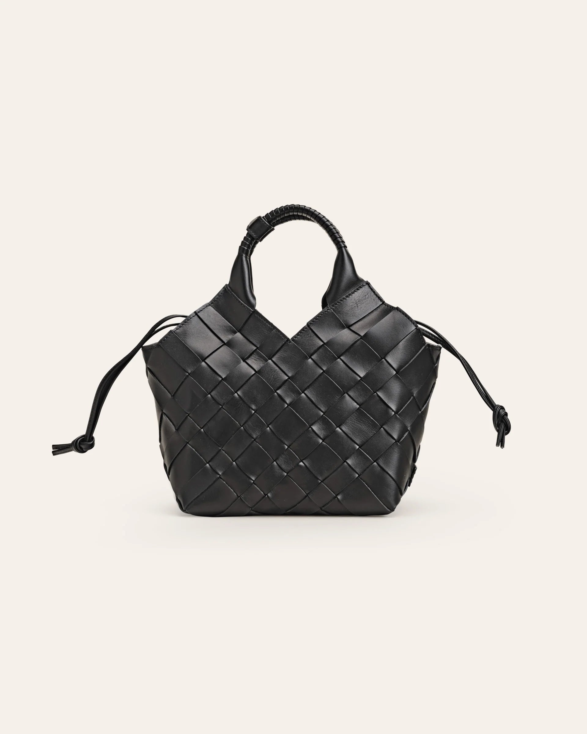 Cala Jade Misu | Black