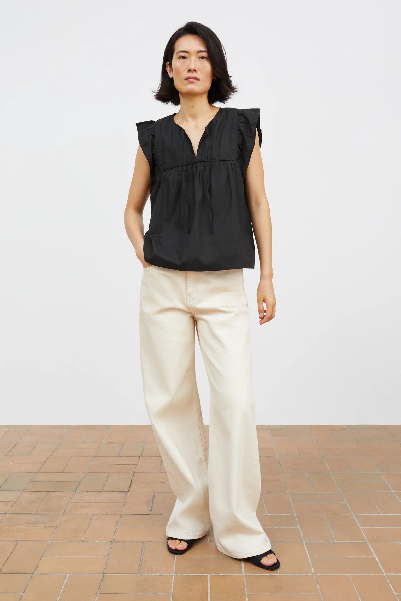 Skall Studio Nadja Top | Black