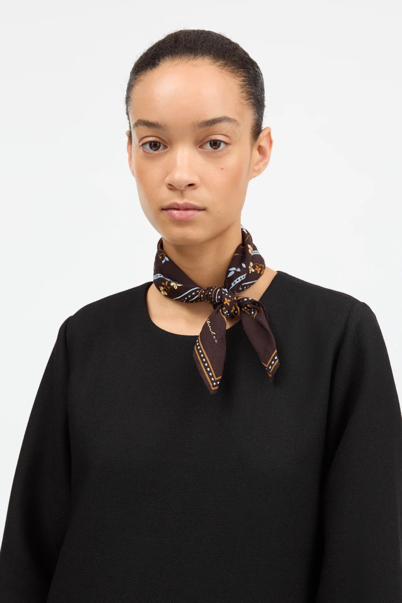 Skall Studio Floral Scarf (55x55) | Dark Brown