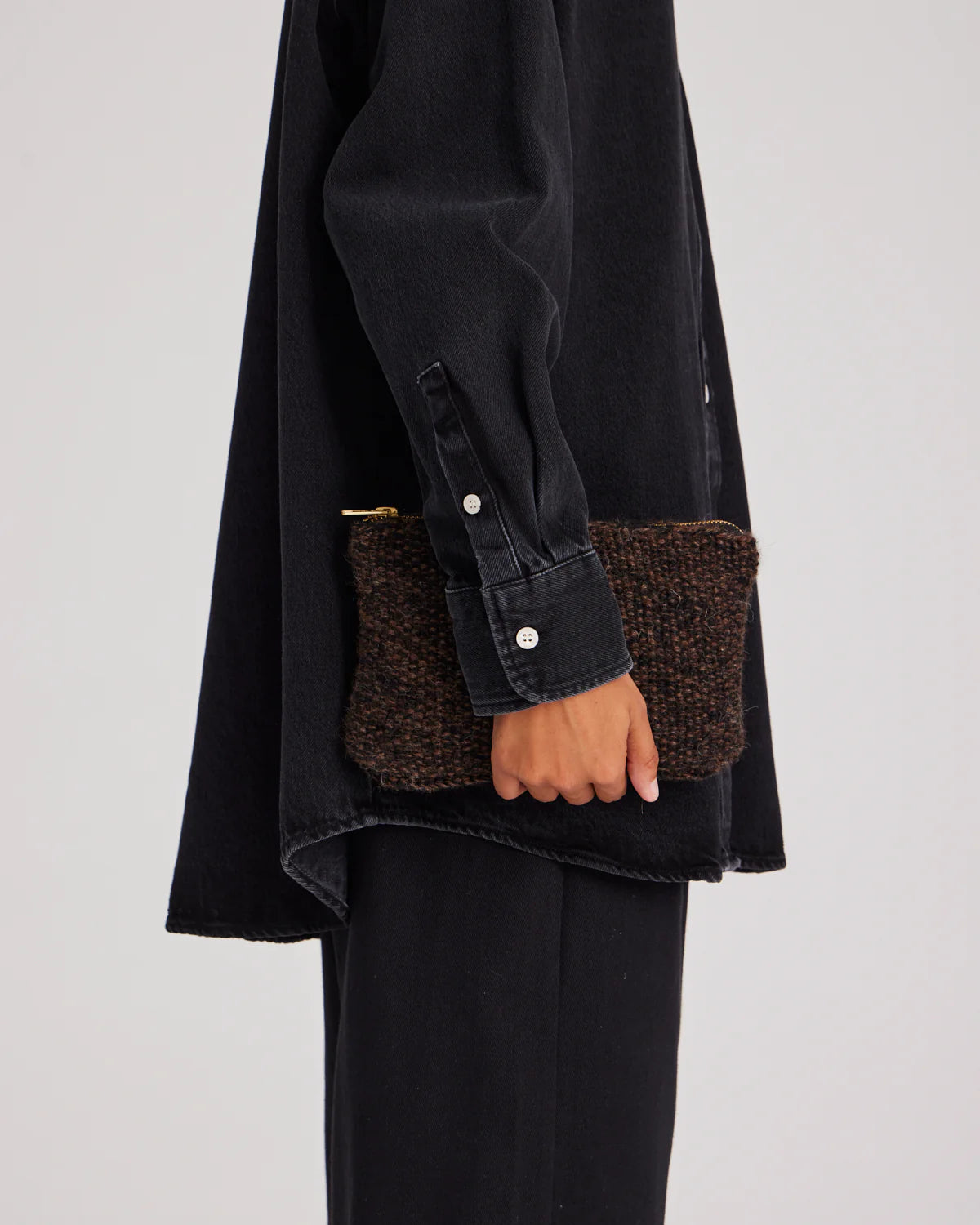 GAI+LISVA Stine Clutch | Mulch/Black
